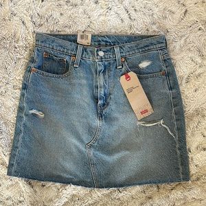 Levi’s High Rise Deconstructed Denim Skirt